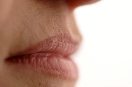 Lippenpeeling gegen raue Lippen Lippenpeeling gepflegte Lippen