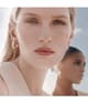 NARS Light Reflecting Kompaktpuder 3 g 194251076379 visual3Image