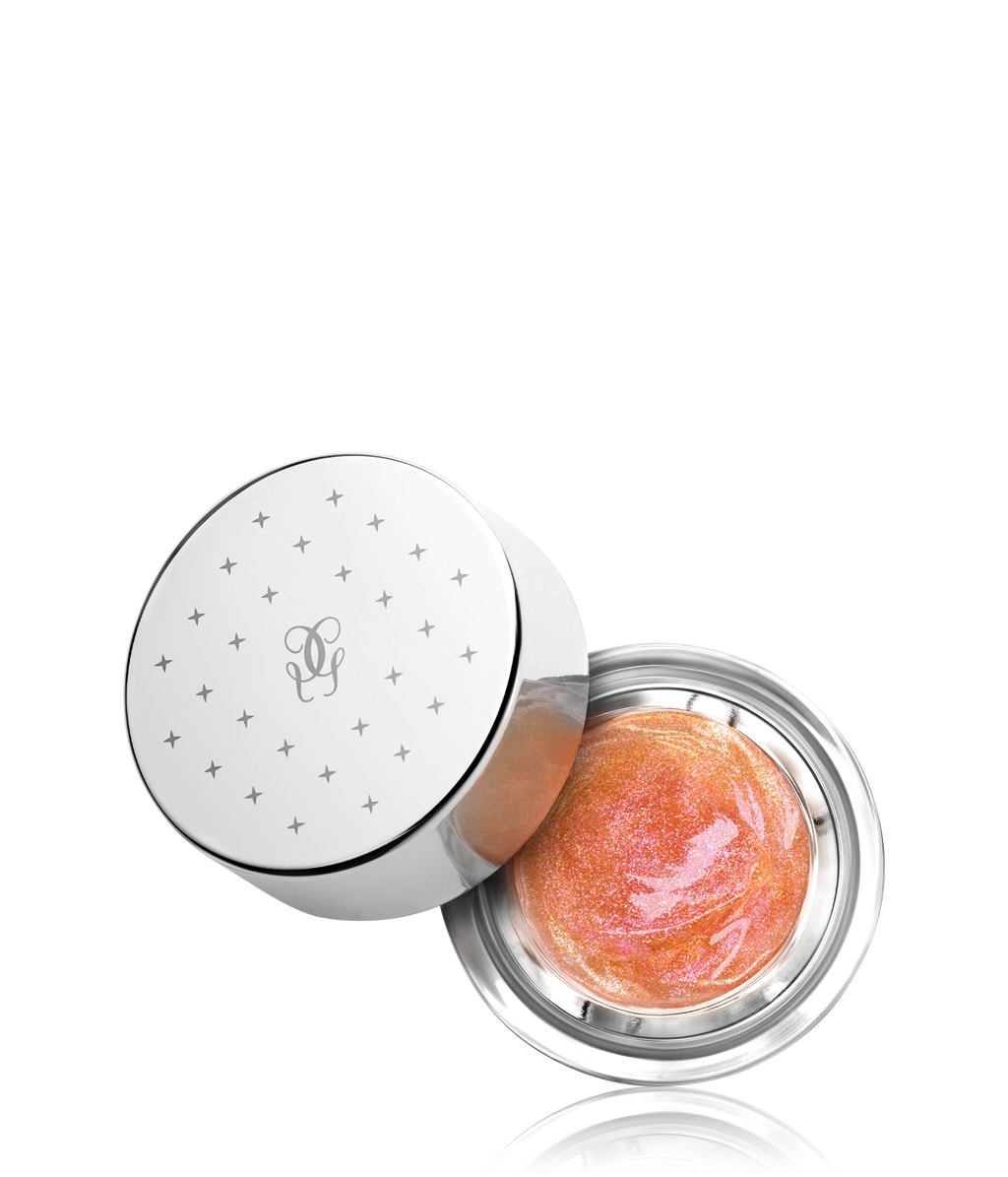 Artikel klicken und genauer betrachten! - Die Empfehlung von Violette, GUERLAIN Kreativdirektorin Make-up:   1. Durch ein Make-up mit den Lidschatten Ombres G den Blick betonen. 2. Den Teint sanft erwärmen und einen goldenen Schimmer erzeugen mit Terracotta Starlight. 3. Die Lippen mit dem Lippenstift Rouge G Satin oder Luxurious Velvet Mat hervorheben. 4. Wangenknochen, Augen und Lippen mit dem Gel-Gloss eine „glossy“ Dimension verleihen. | im Online Shop kaufen