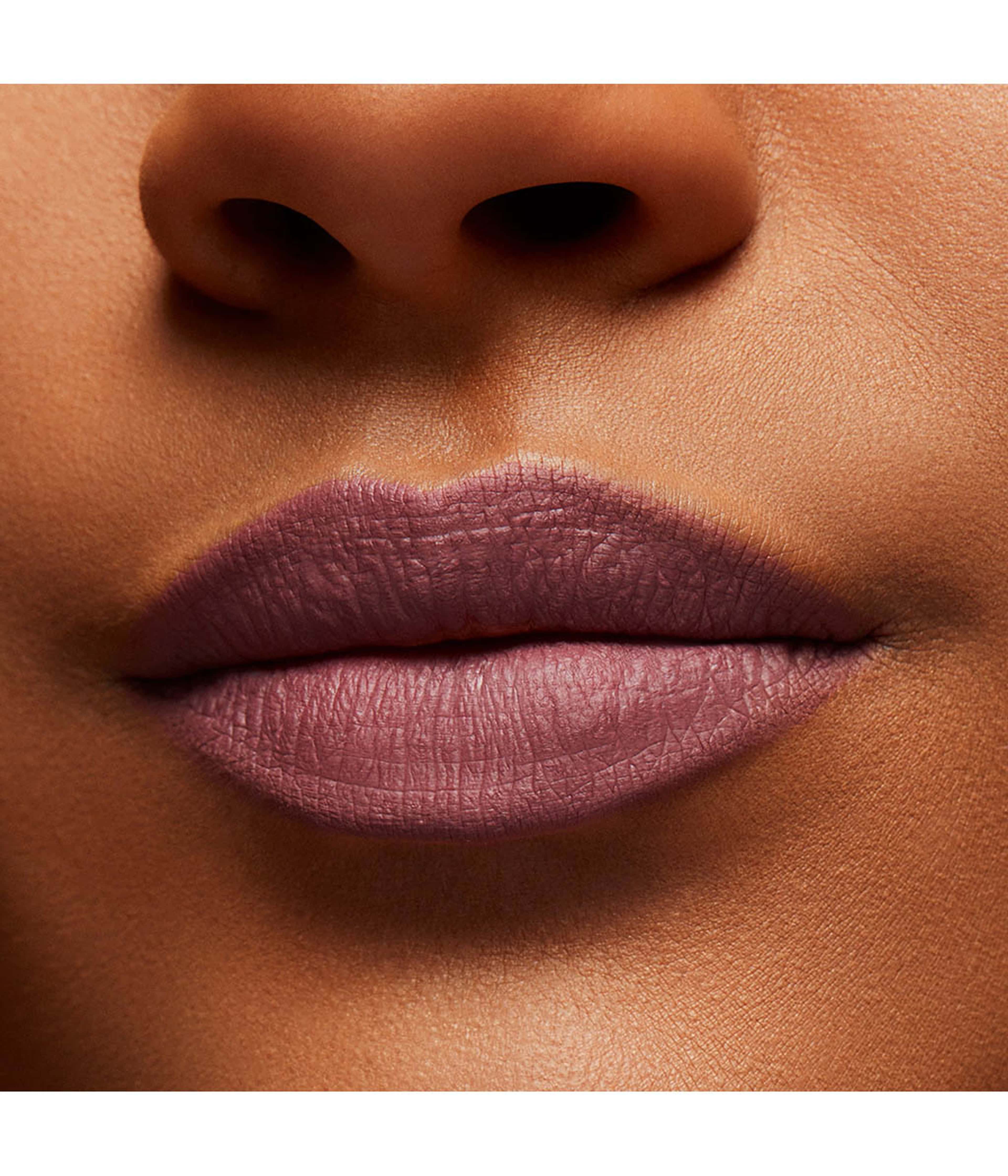 Produktbild 5 von 6, MAC Locked Kiss Ink Liquid Lipstick