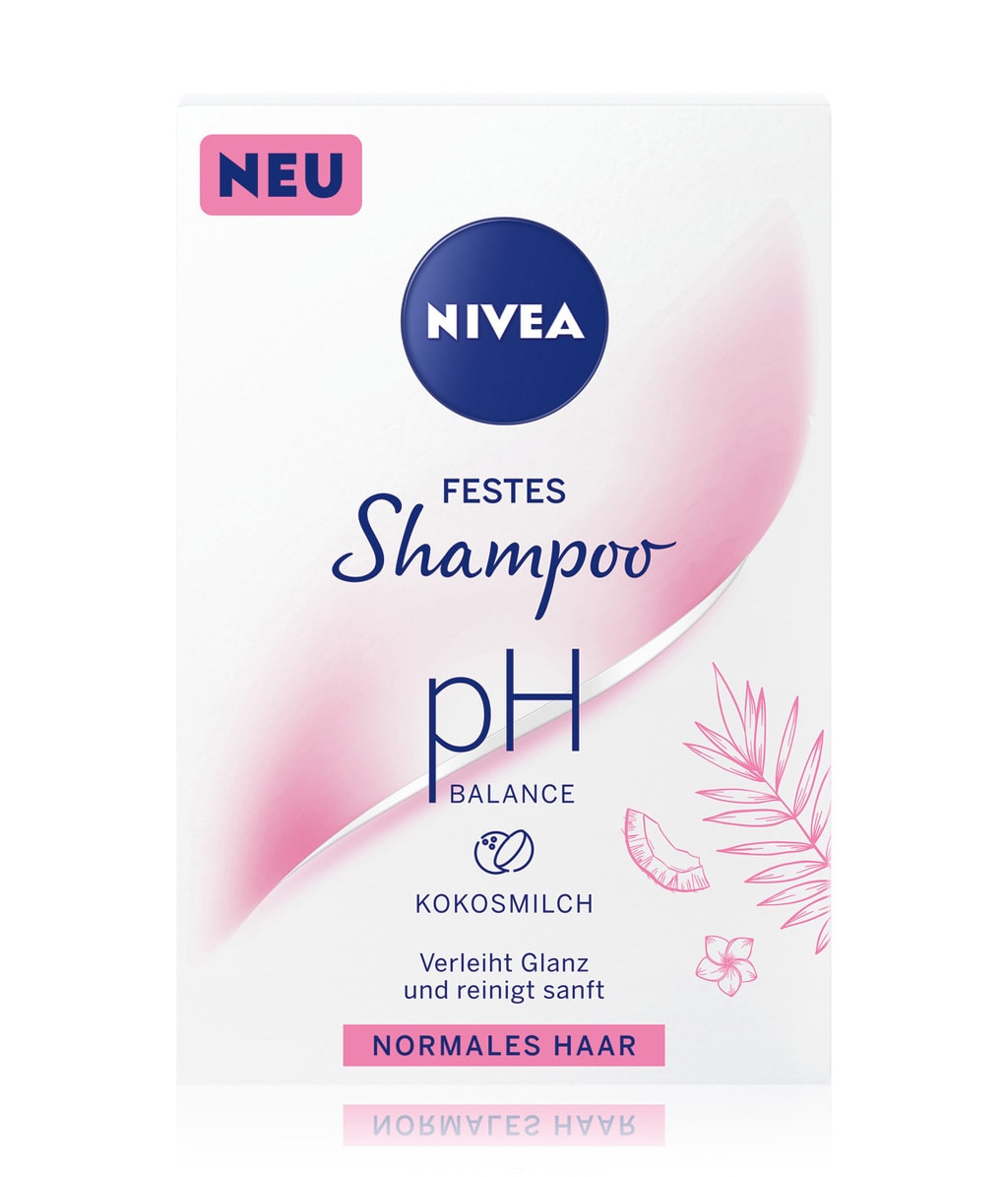 Artikel klicken und genauer betrachten! - NIVEA Festes Shampoo mit Kokosmilch für normales Haar verleiht Glanz und reinigt Haar & Kopfhaut mild und schonend. Die pH-optimierten Formeln harmonieren mit dem natürlichen pH-Wert der Kopfhaut: Für natürlich schönes Haar. Die NIVEA Festshampoos bieten eine 98% biologisch abbaubare und vegane Formel, ohne feste Mikroplastikpartikel und ohne Silikone. Die Umverpackung ist hergestellt aus 80% recyceltem Material. | im Online Shop kaufen