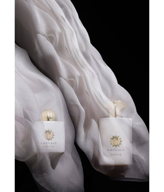 Amouage Iconic Eau de Parfum 100 ml 701666410157 visual3-shot_de