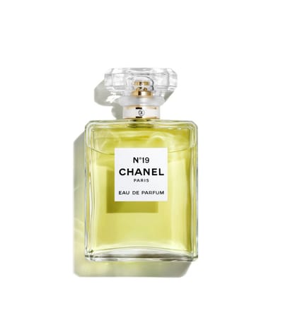 CHANEL N°19 Eau de Parfum 100 ml 3145891195309 base-shot_de