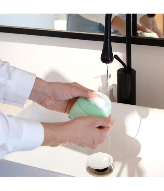 FOREO LUNA™ 4 Gesichtsbürste 1 Stk 7350120791276 visual3-shot_de