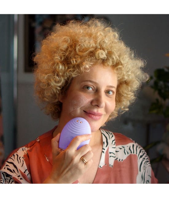 FOREO LUNA™ 4 Gesichtsbürste 1 Stk 7350120791238 visual3-shot_de