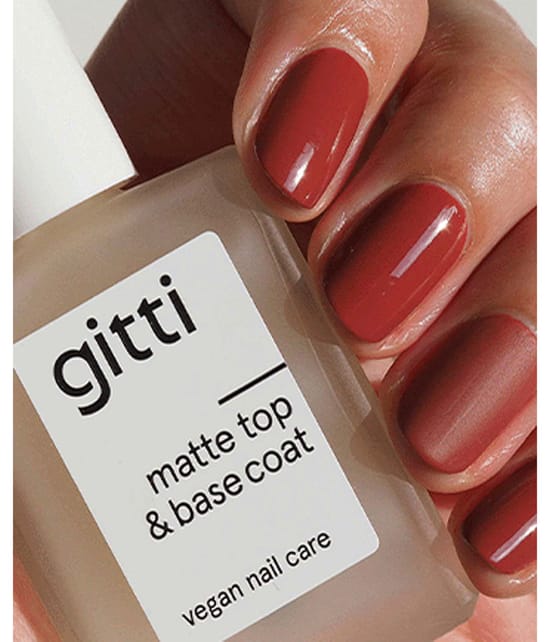 gitti Matte Top & Base Coat Nagelunter- und Nagelüberlack 1 Stk 4260692132656 visual2-shot_de