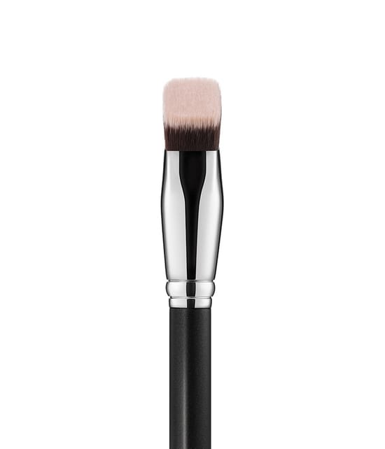 MAC Brushes Foundationpinsel 1 Stk 773602688043 detail-shot_de