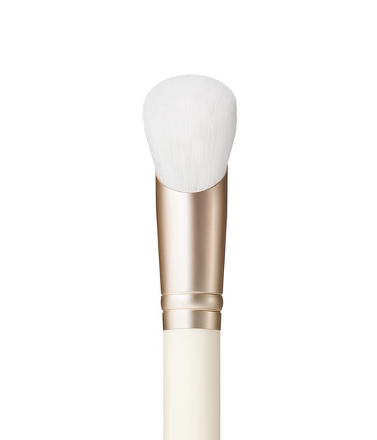 MAC Hyper Real Foundationpinsel 1 Stk 773602657520 detail-shot_de