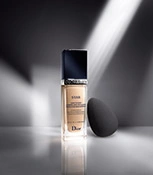 Luxuriöse Produkte: Dior Foundation Dior Diorskin Star Foundation