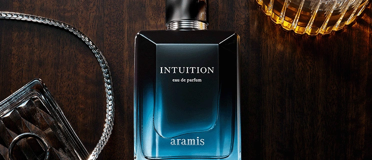 Model und Aramis Parfum Flakon