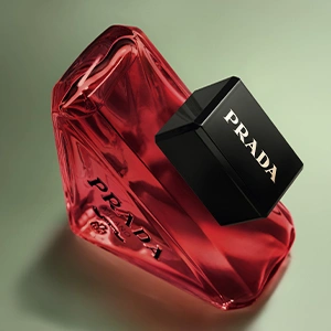 Prada Paradoxe Le Parfum Radical Essence bei flaconi Prada Paradoxe Le Parfum Radical Essence Flakon