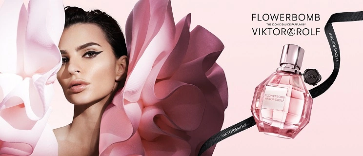 Viktor & Rolf Parfum Flakon und Model