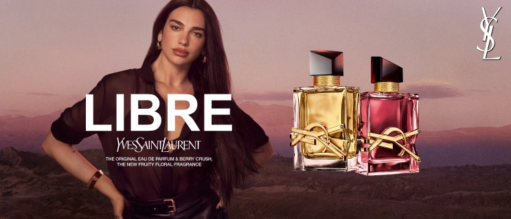 Dua Lipa und Libre Parfum Flakons